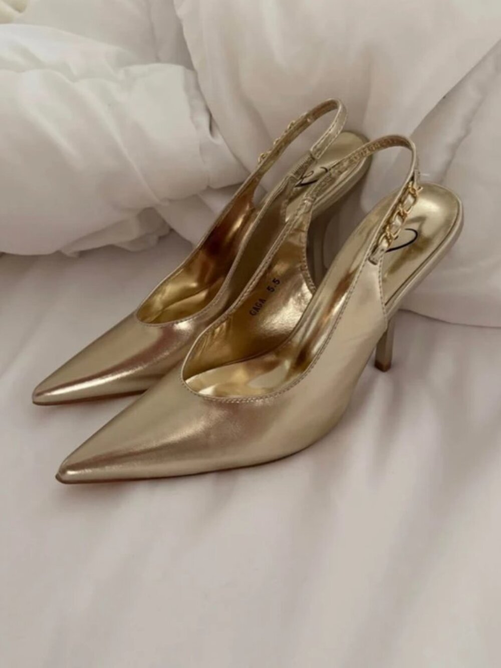 Gold heels brand Windsor